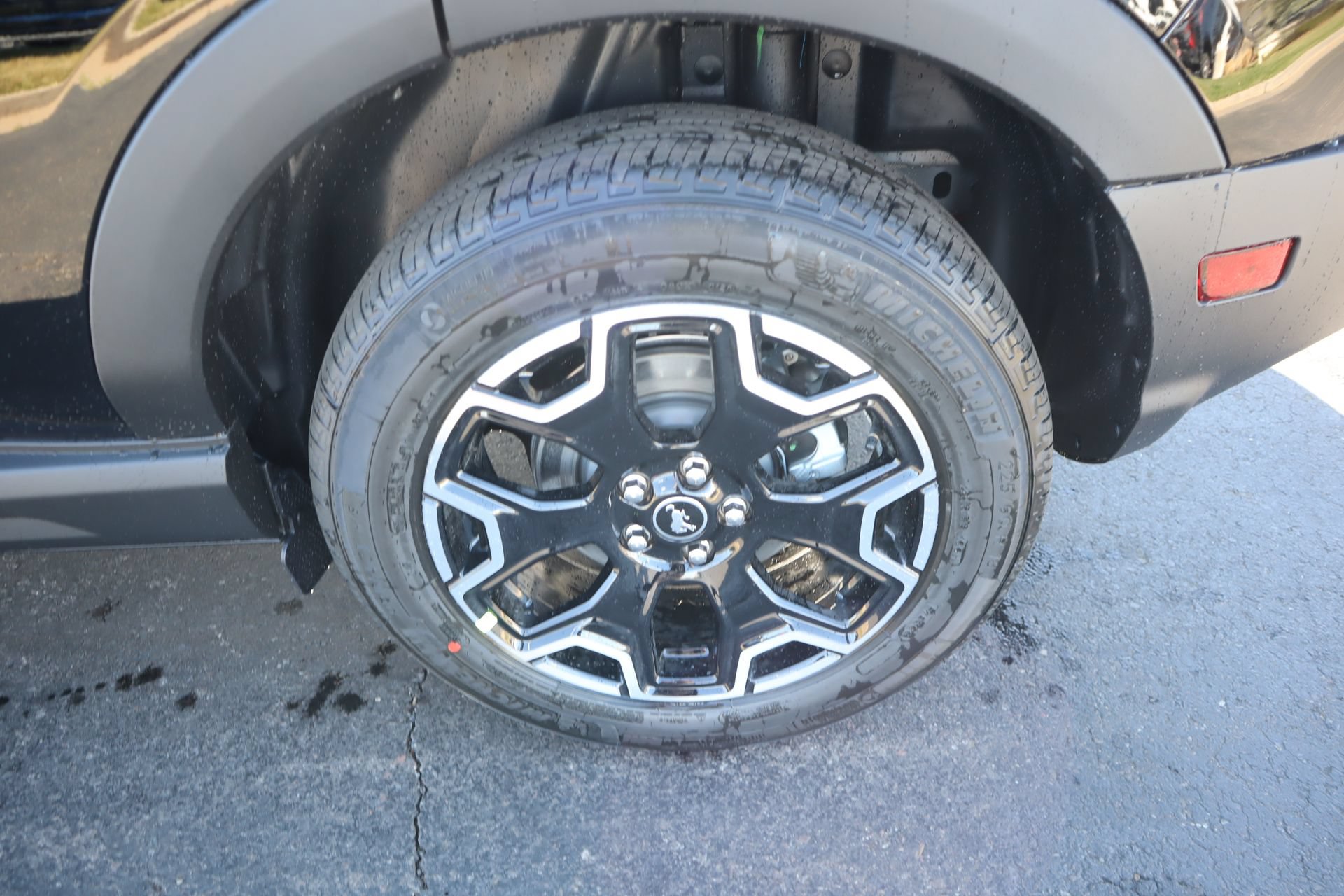 New 2026 Ford Bronco Sport Outer Banks w/ Outer Banks Tech Package+ AWD/4WD image 19