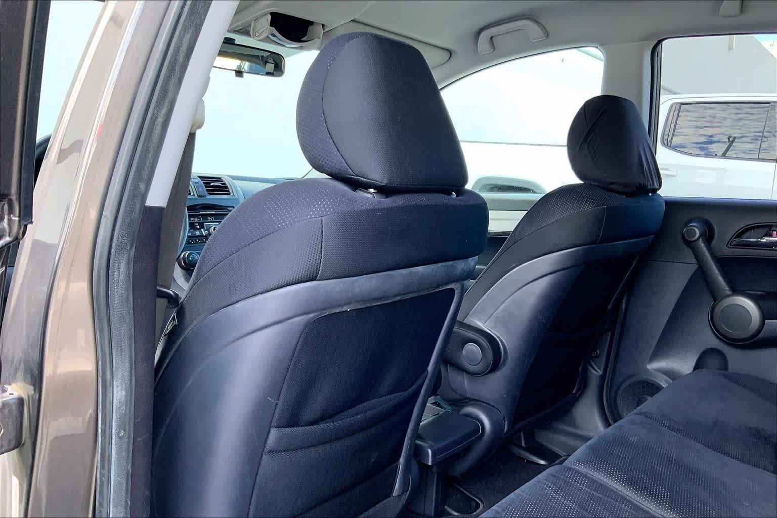 Used 2011 Honda CR-V SE image 13