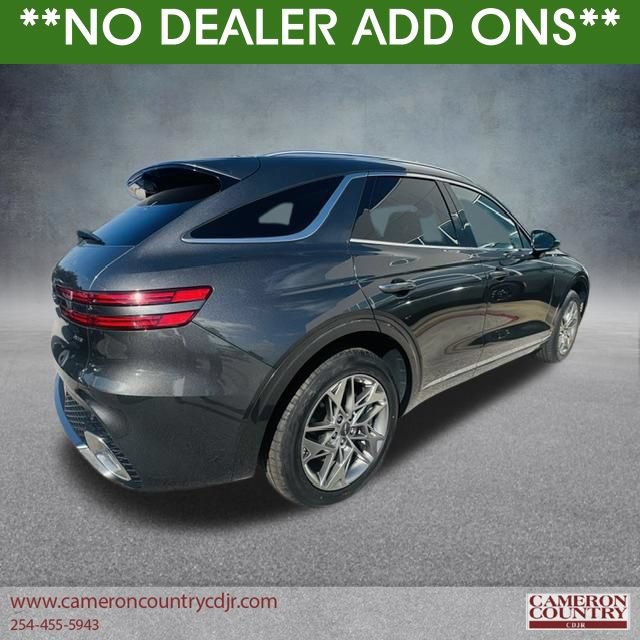 Used 2025 Genesis GV70 2.5T AWD/4WD image 3