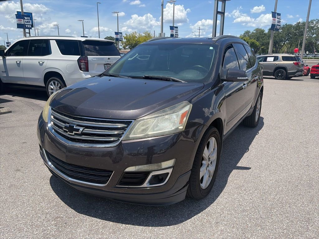 Used 2016 Chevrolet Traverse LT w/ Style and Technology Package FWD image 1