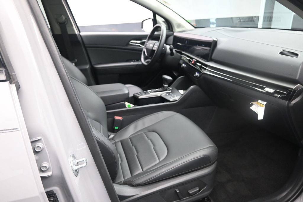 Used 2026 Kia Sportage SX Prestige FWD image 28