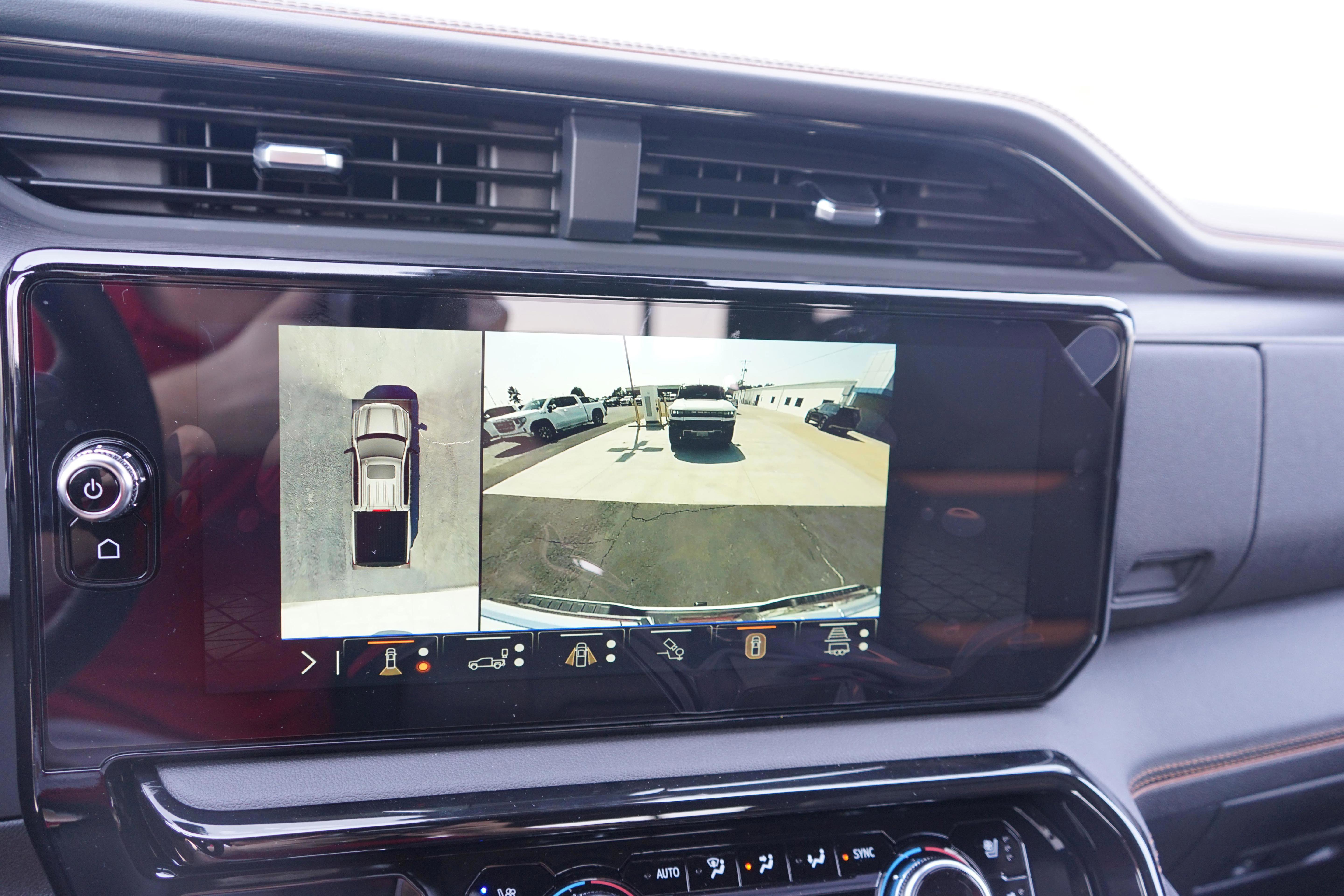 New 2026 GMC Sierra 1500 AT4 w/ Technology Package image 15