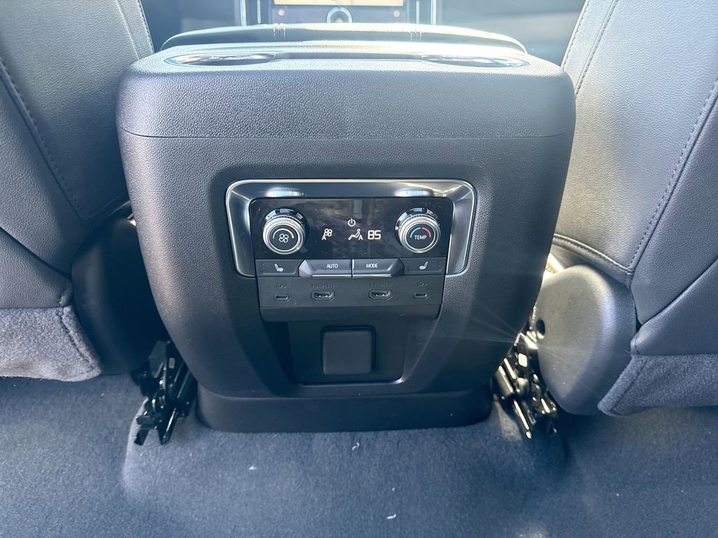 New 2026 GMC Yukon XL Elevation w/ Elevation Premium Package AWD/4WD image 22
