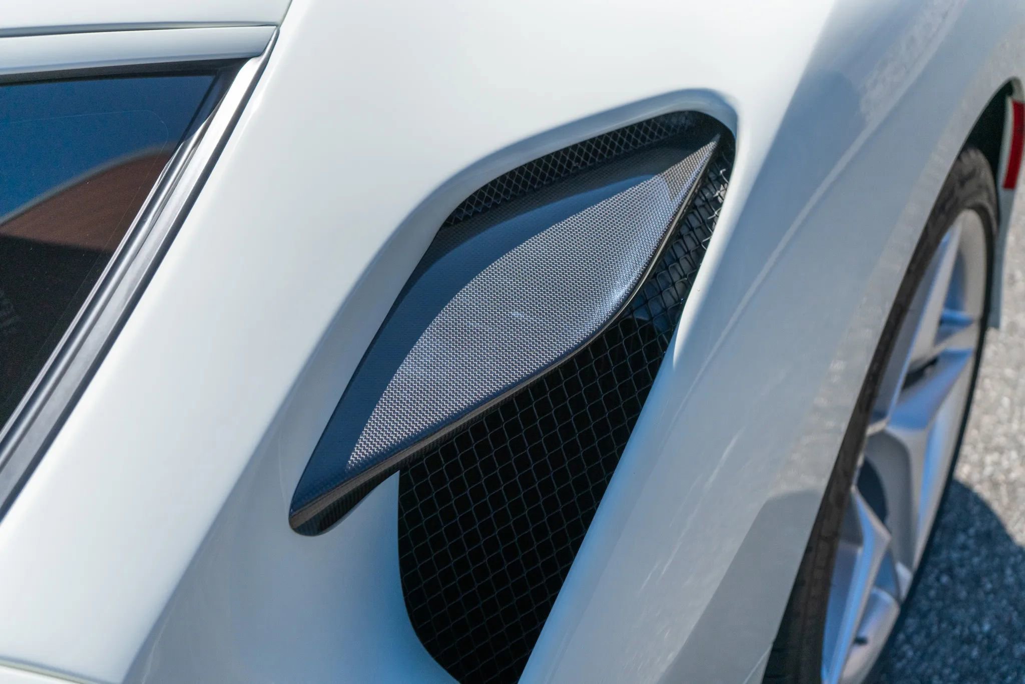 Used 2021 Ferrari F8 Tributo image 41