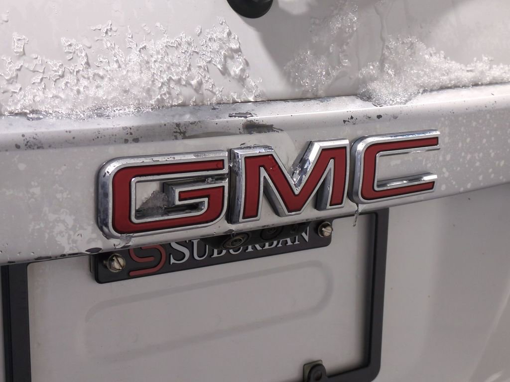 Used 2023 GMC Acadia Denali w/ Denali Ultimate Package image 15