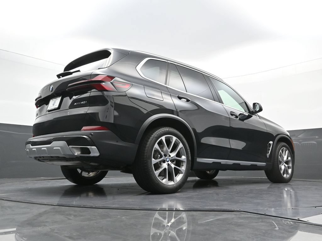 Used 2026 BMW X5 xDrive40i AWD/4WD image 28