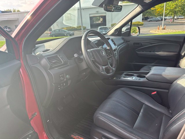 Certified 2024 Honda Passport TrailSport image 16