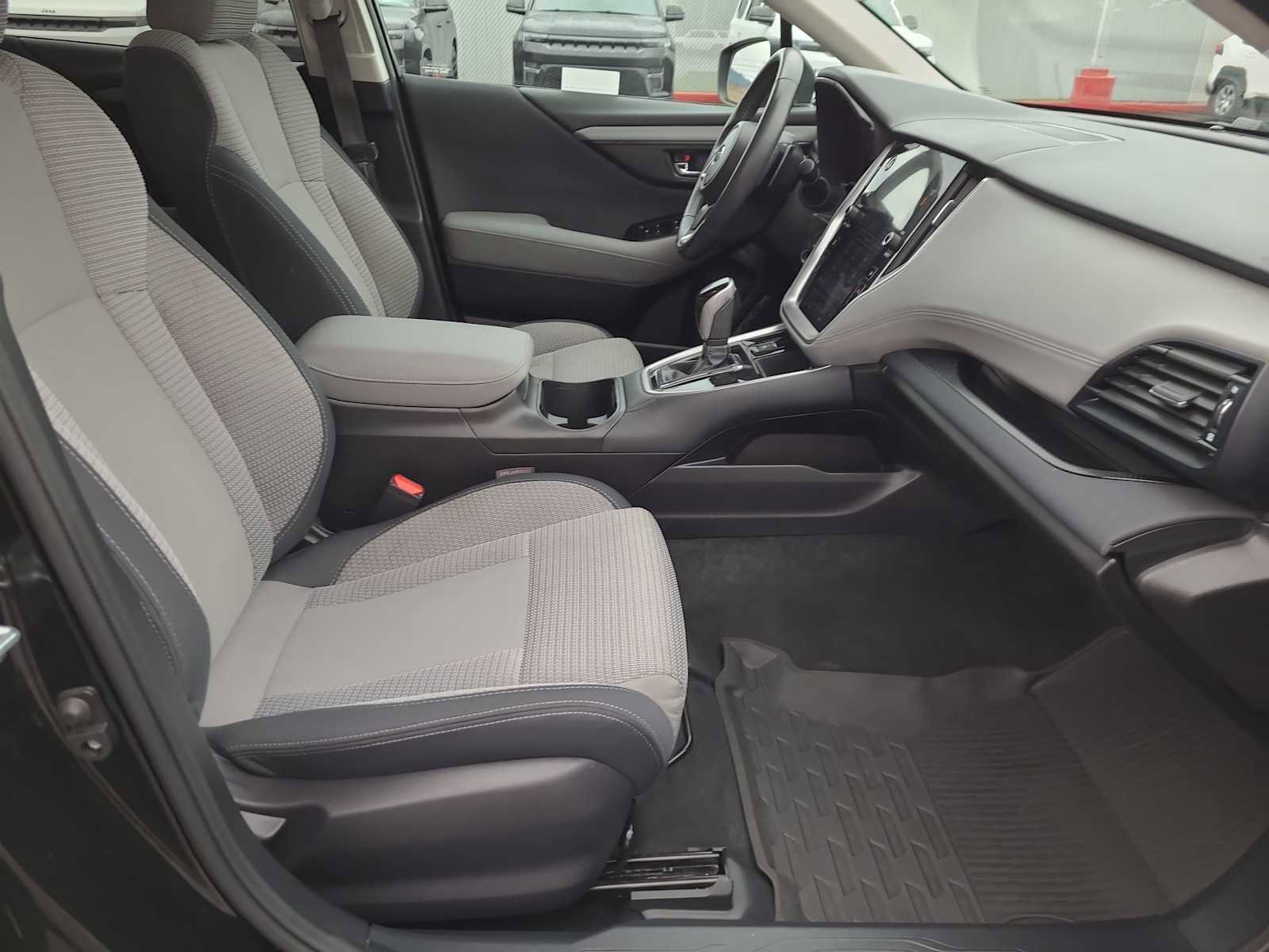 Used 2023 Subaru Outback Premium image 22