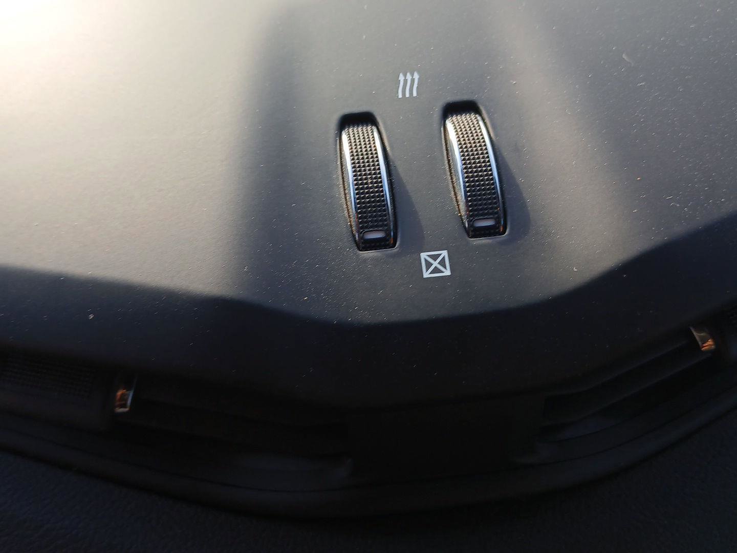 Used 2022 Jeep Renegade Altitude image 23