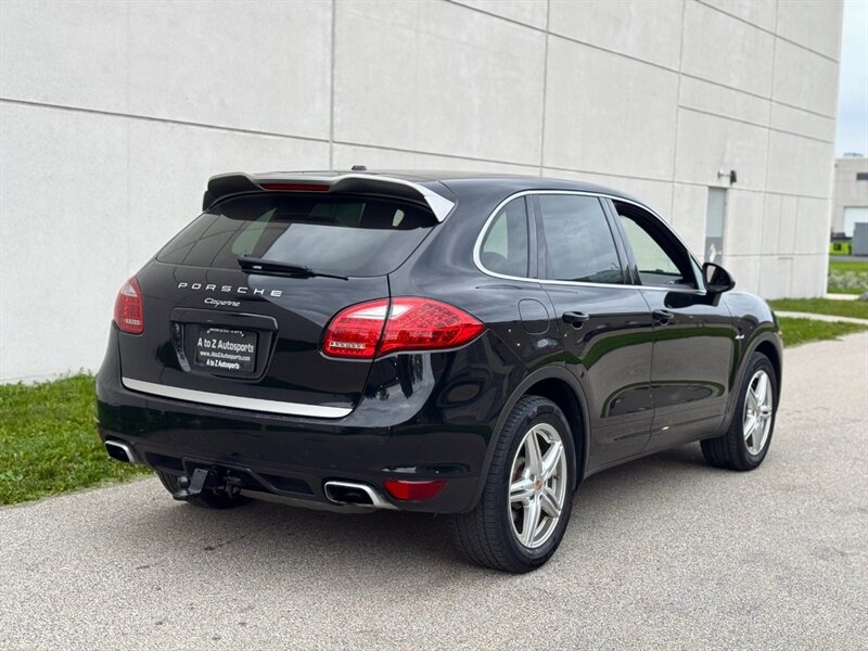 Used 2014 Porsche Cayenne Diesel Platinum Edition AWD/4WD image 10