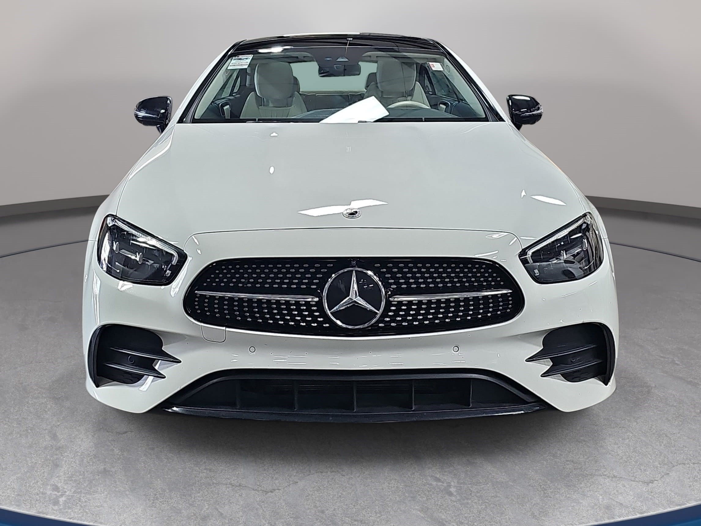 Used 2022 Mercedes-Benz E 450 Coupe image 2