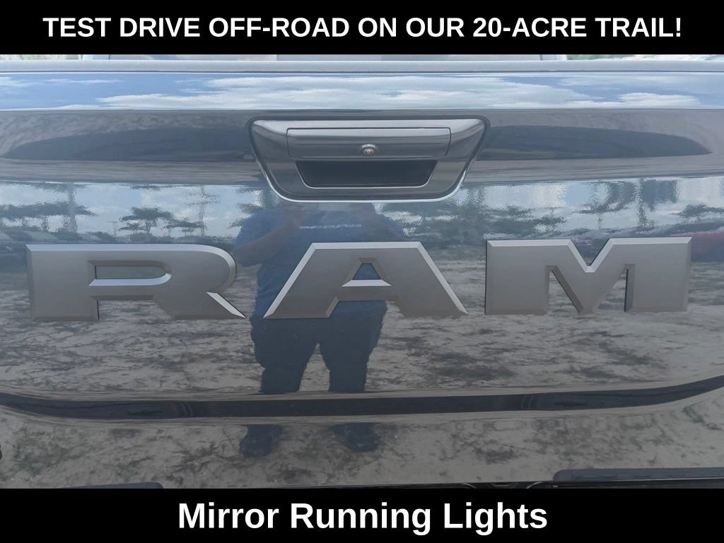 New 2026 RAM 2500 Big Horn AWD/4WD image 38