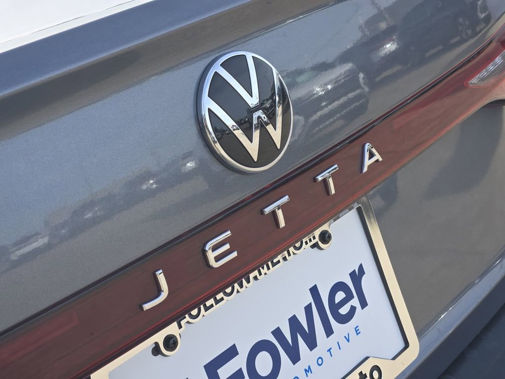 New 2026 Volkswagen Jetta SE image 7