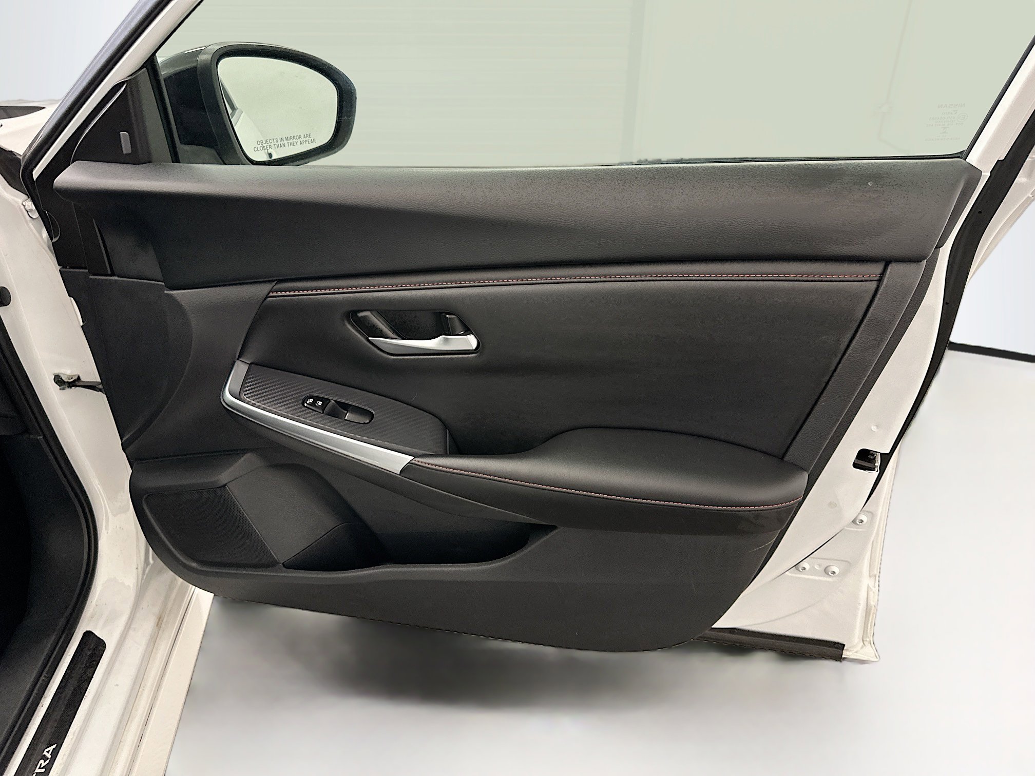 Used 2024 Nissan Sentra SR FWD image 32