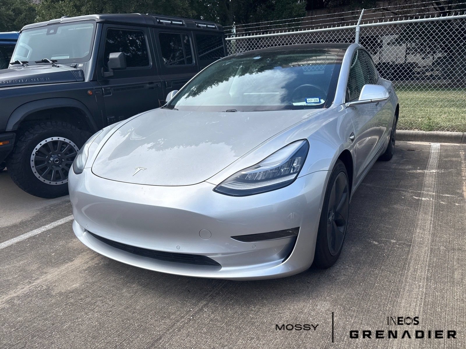 Used 2018 Tesla Model 3 Long Range RWD image 2