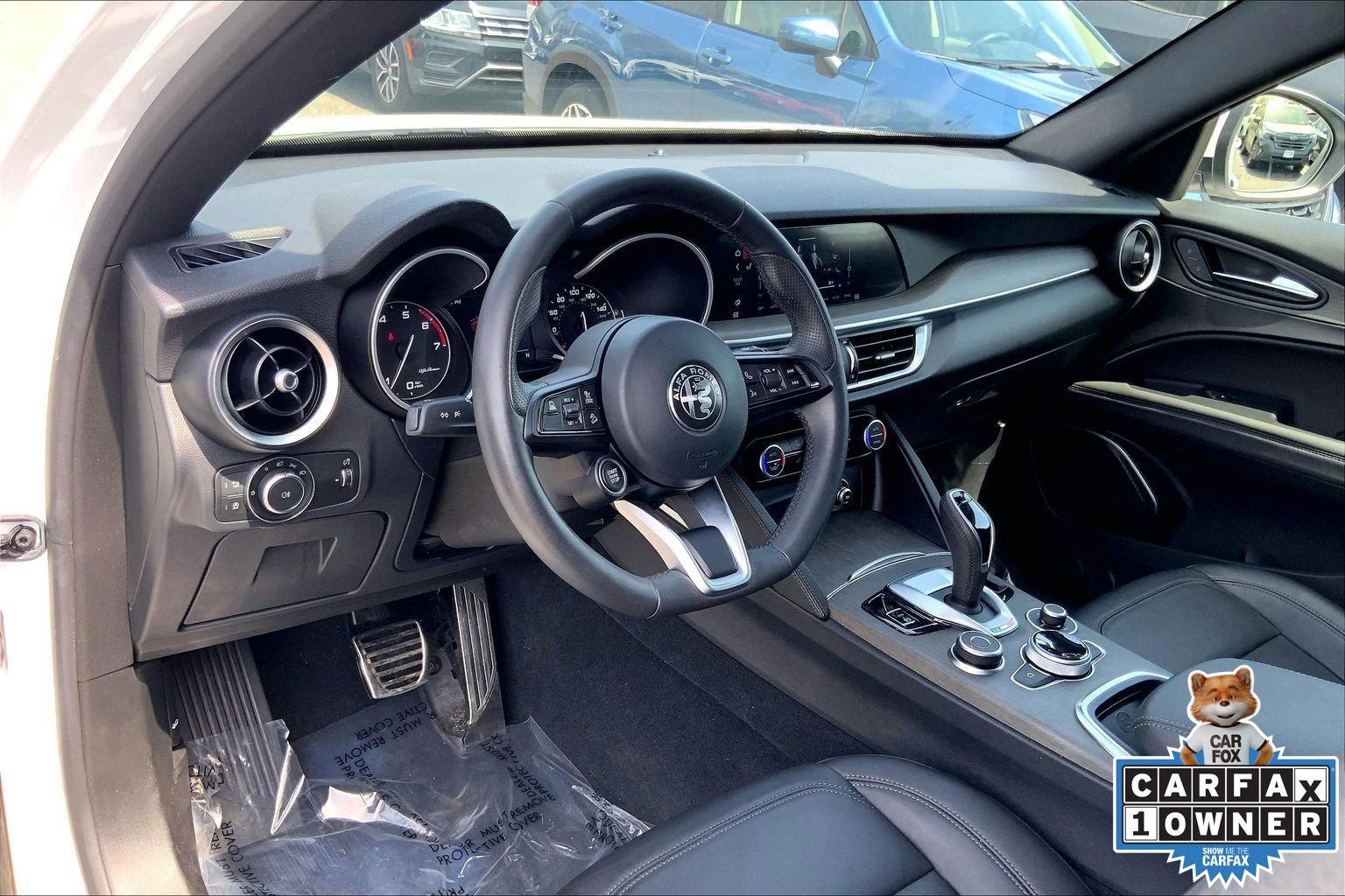 Used 2023 Alfa Romeo Stelvio Ti image 18