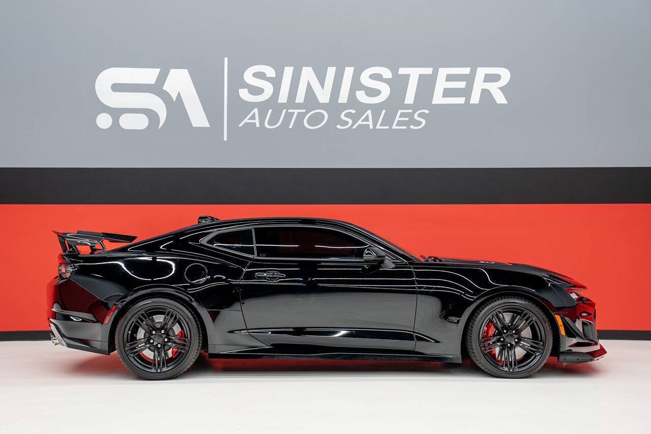 Used 2021 Chevrolet Camaro ZL1 RWD image 47