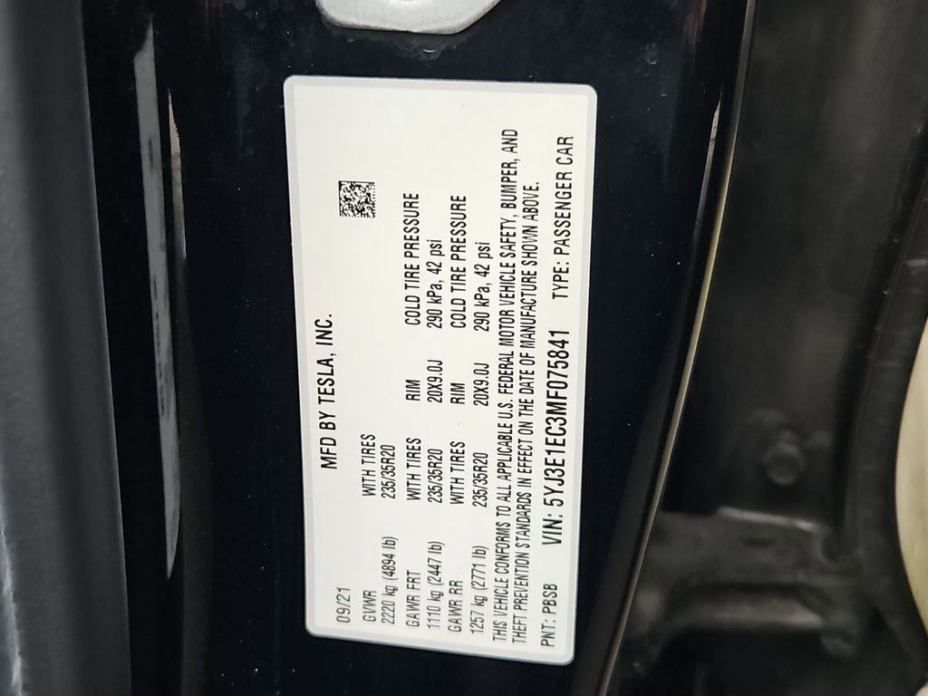 Used 2021 Tesla Model 3 Performance image 29