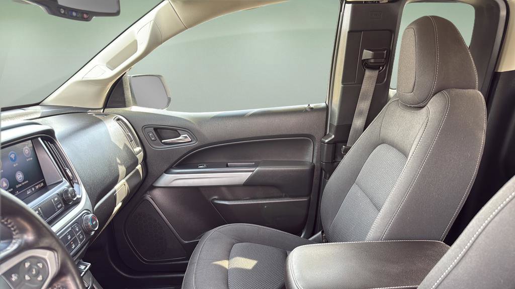 Used 2021 Chevrolet Colorado LT w/ Fleet Safety Package image 12