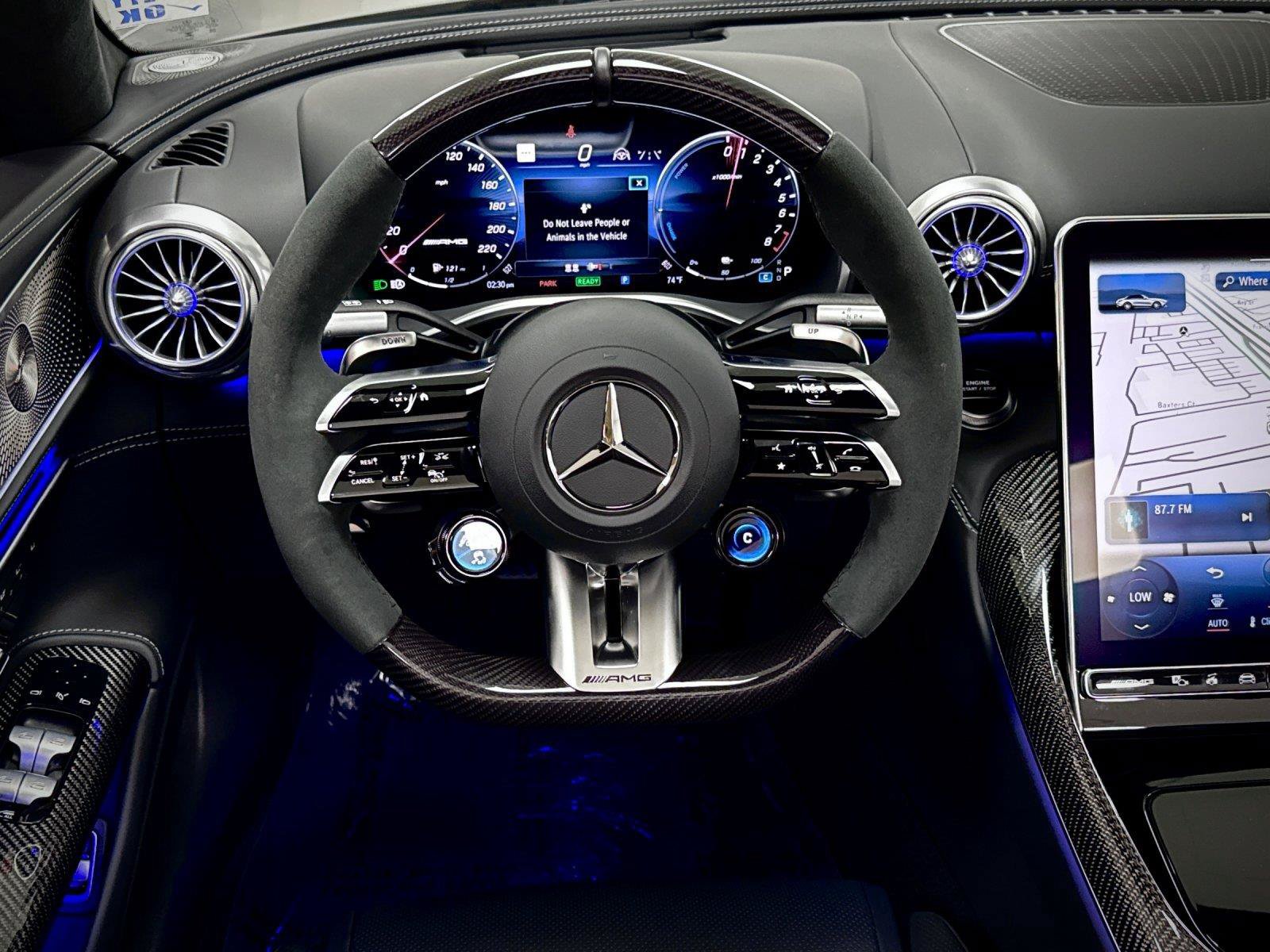 Used 2025 Mercedes-Benz SL 63 AMG S e Performance 4MATIC image 14