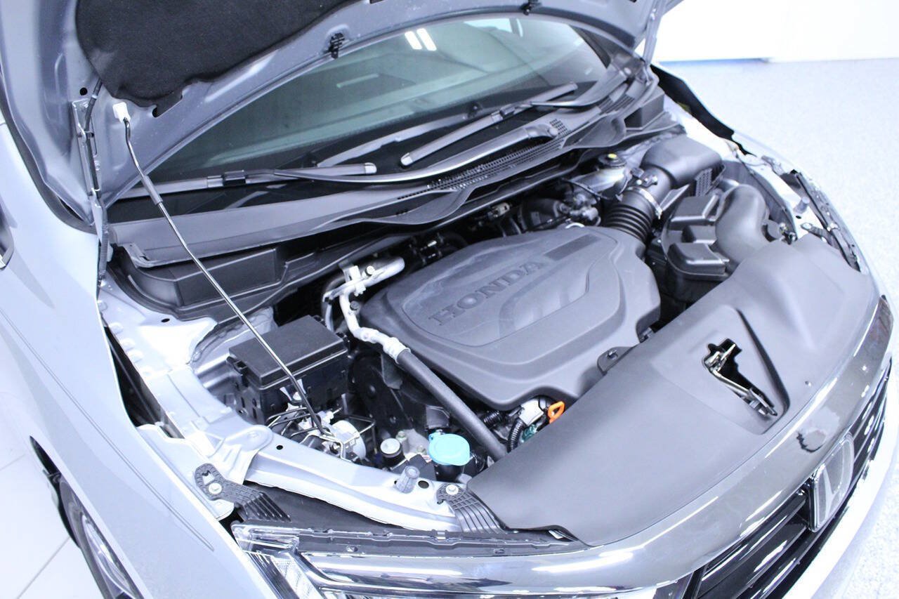 Used 2021 Honda Odyssey EX-L image 11