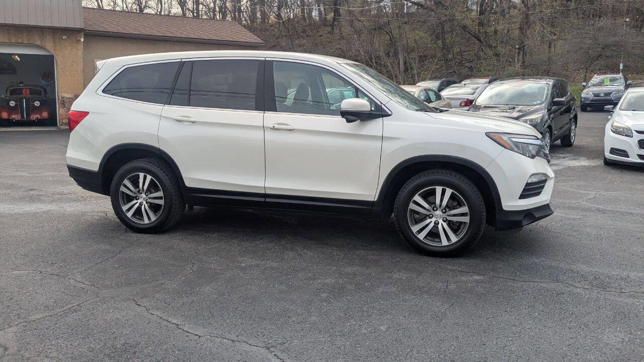 Used 2018 Honda Pilot EX image 4