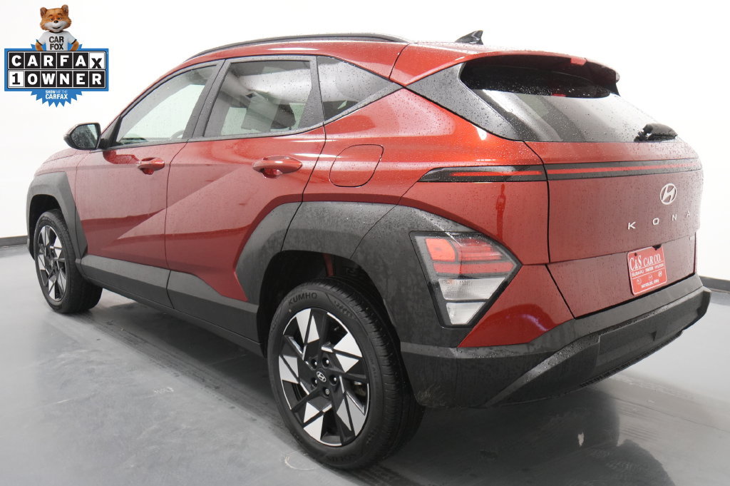 Used 2024 Hyundai Kona SEL AWD/4WD image 6