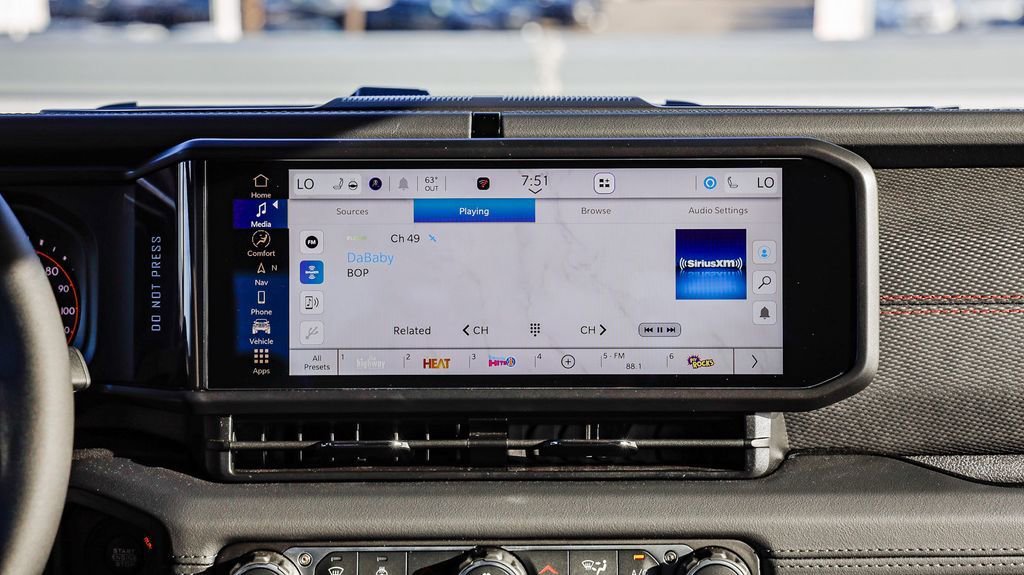 New 2026 Jeep Gladiator Rubicon AWD/4WD image 17