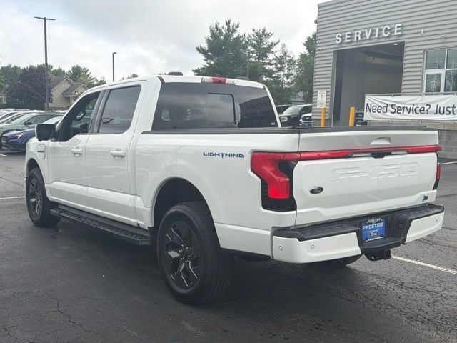 Used 2022 Ford F150 Lightning Lariat w/ Equipment Group 511A High AWD/4WD image 5
