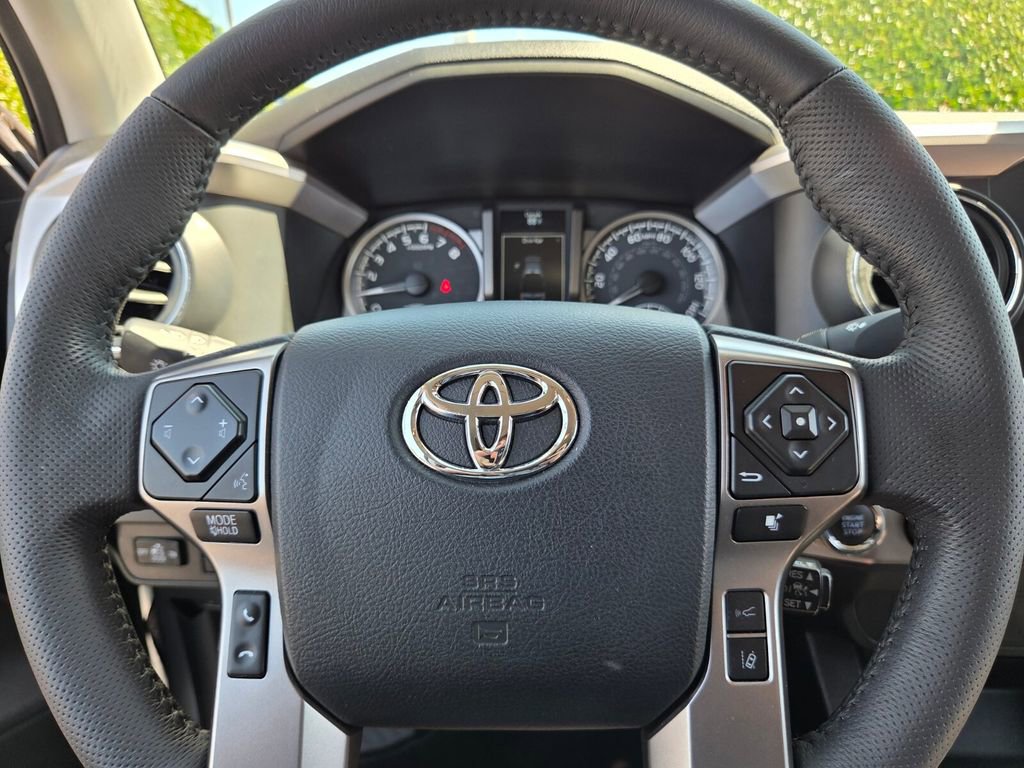Used 2023 Toyota Tacoma SR5 AWD/4WD image 22