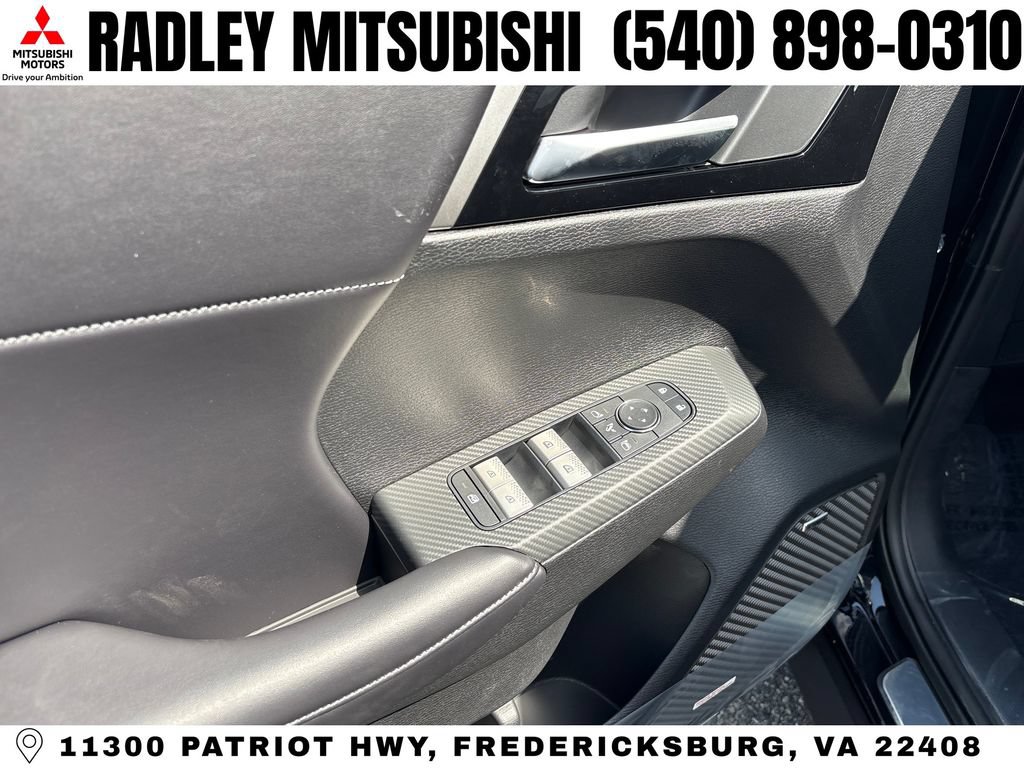 New 2026 Mitsubishi Outlander SE AWD/4WD image 5