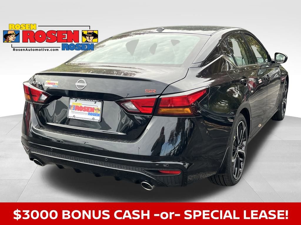 New 2025 Nissan Altima 2.5 SR w/ SR Premium Package image 5