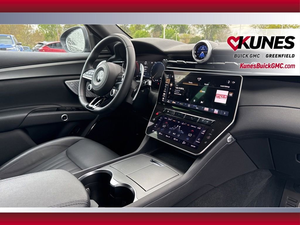 Used 2023 Maserati Grecale GT AWD/4WD image 59