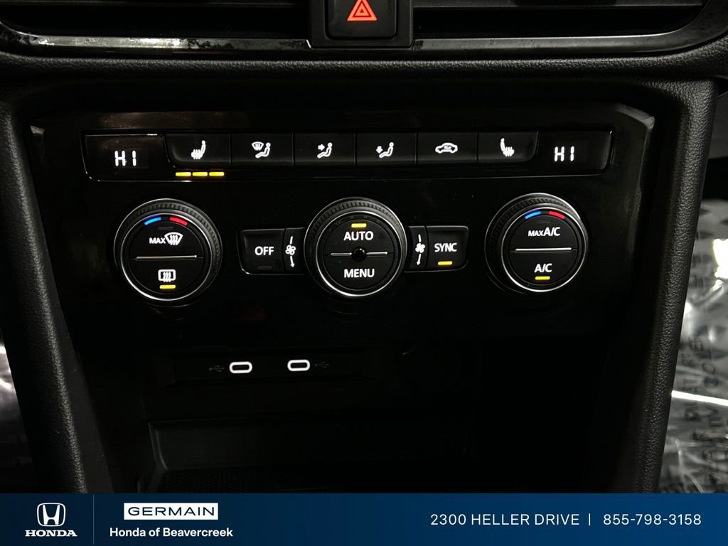 Used 2024 Volkswagen Taos SE image 24