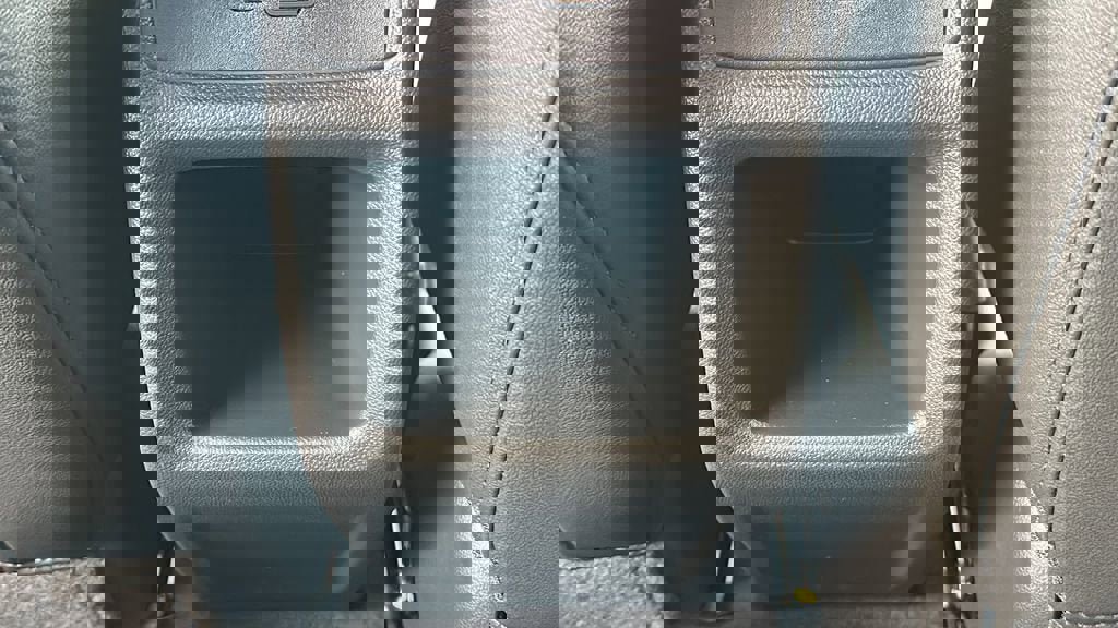 New 2026 Chevrolet Trax RS w/ Sunroof Package image 22