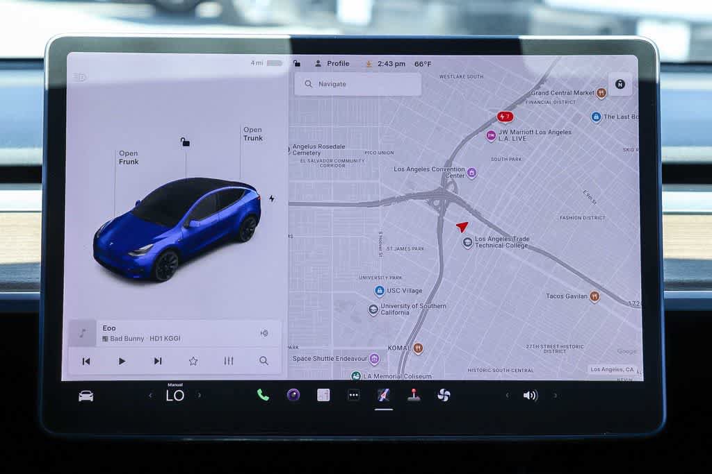 Used 2021 Tesla Model Y Long Range AWD/4WD image 13