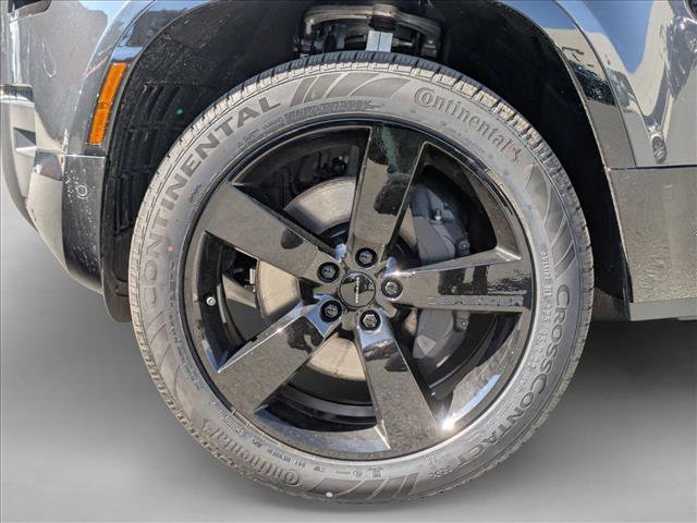 New 2026 Land Rover Defender 110 X-Dynamic SE image 10