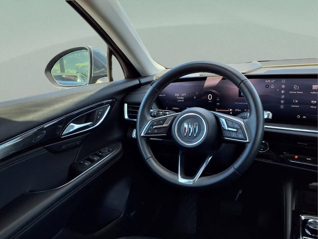 Certified 2025 Buick Envision Preferred AWD/4WD image 21