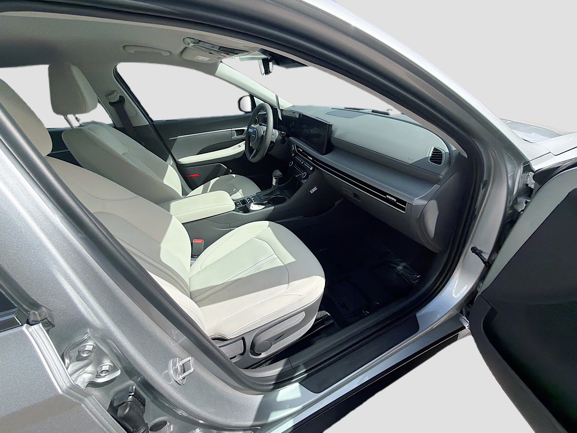 Certified 2025 Hyundai Sonata SE image 28