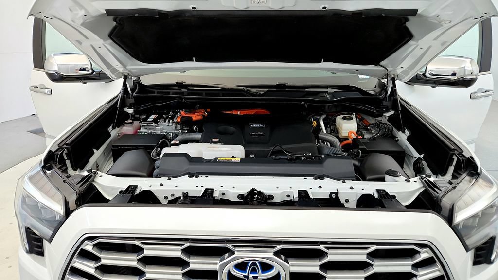 Used 2024 Toyota Sequoia Capstone AWD/4WD image 13