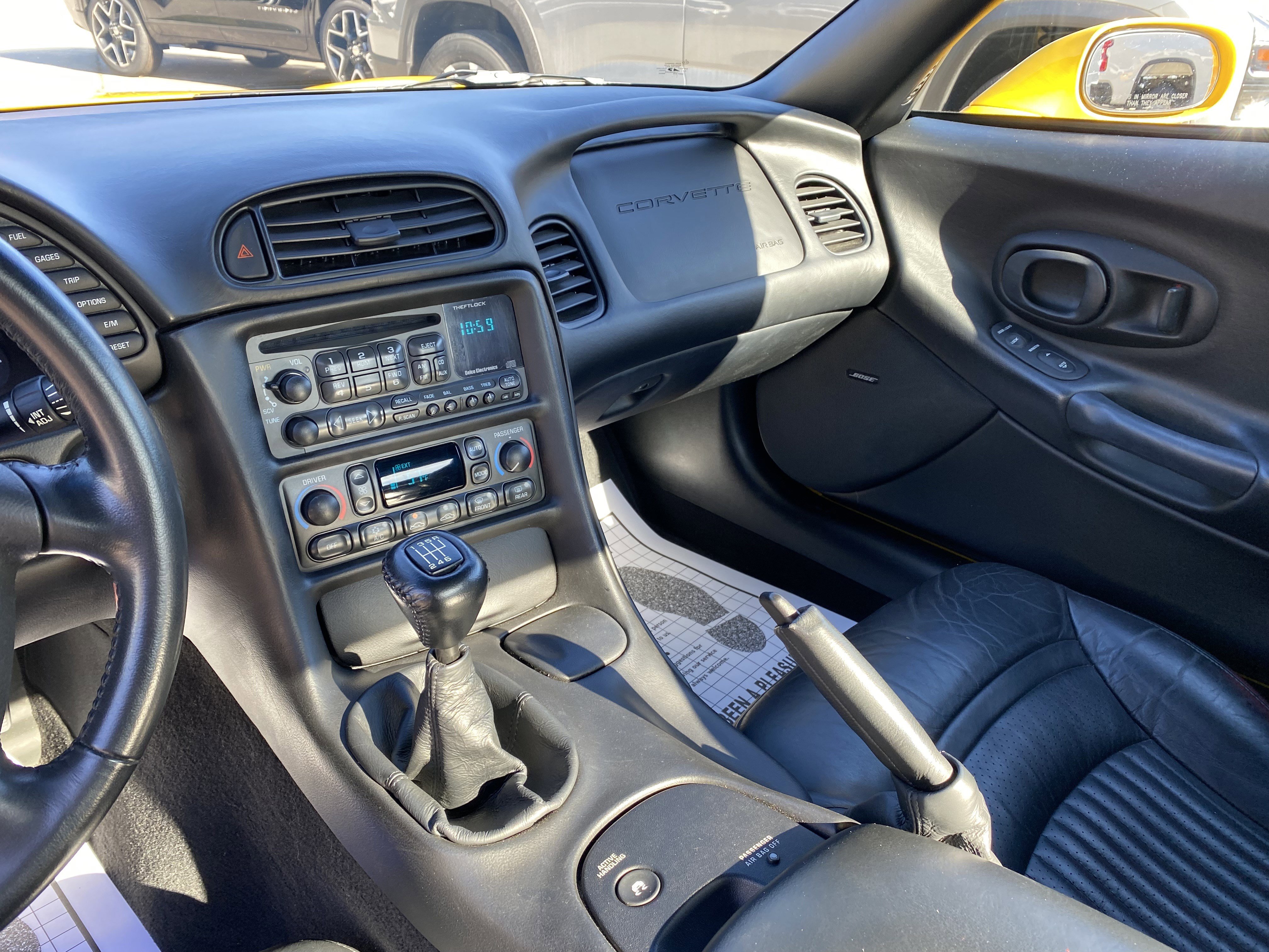 Used 2002 Chevrolet Corvette Coupe w/ Preferred Equipment Group2 image 22