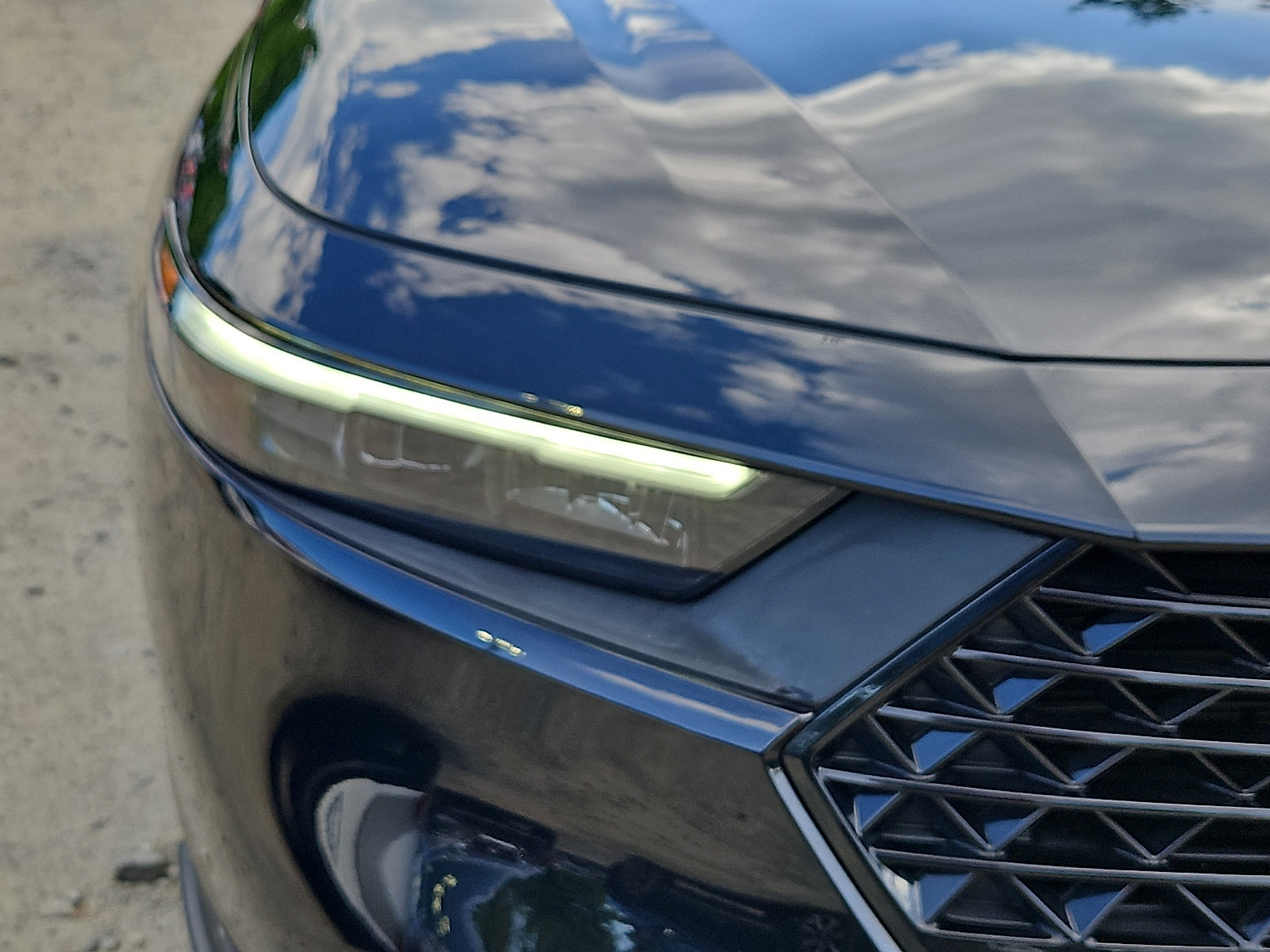 Certified 2023 Honda Accord EX image 31