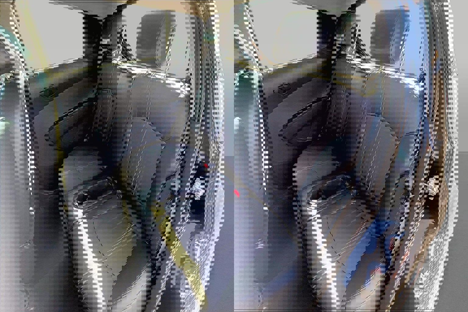 Used 2015 Chevrolet Spark LS image 21