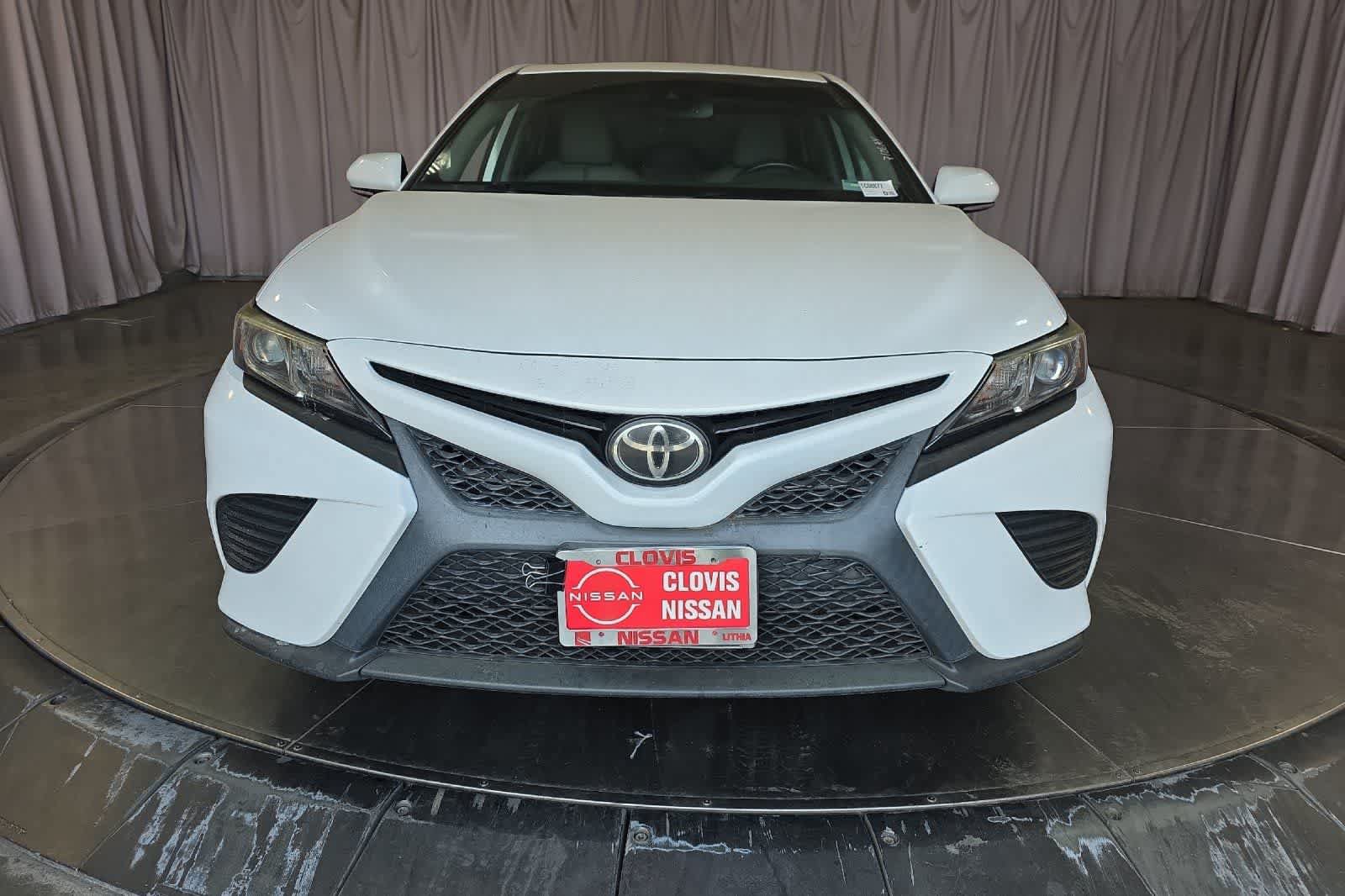 Used 2019 Toyota Camry SE w/ Audio Package FWD image 11