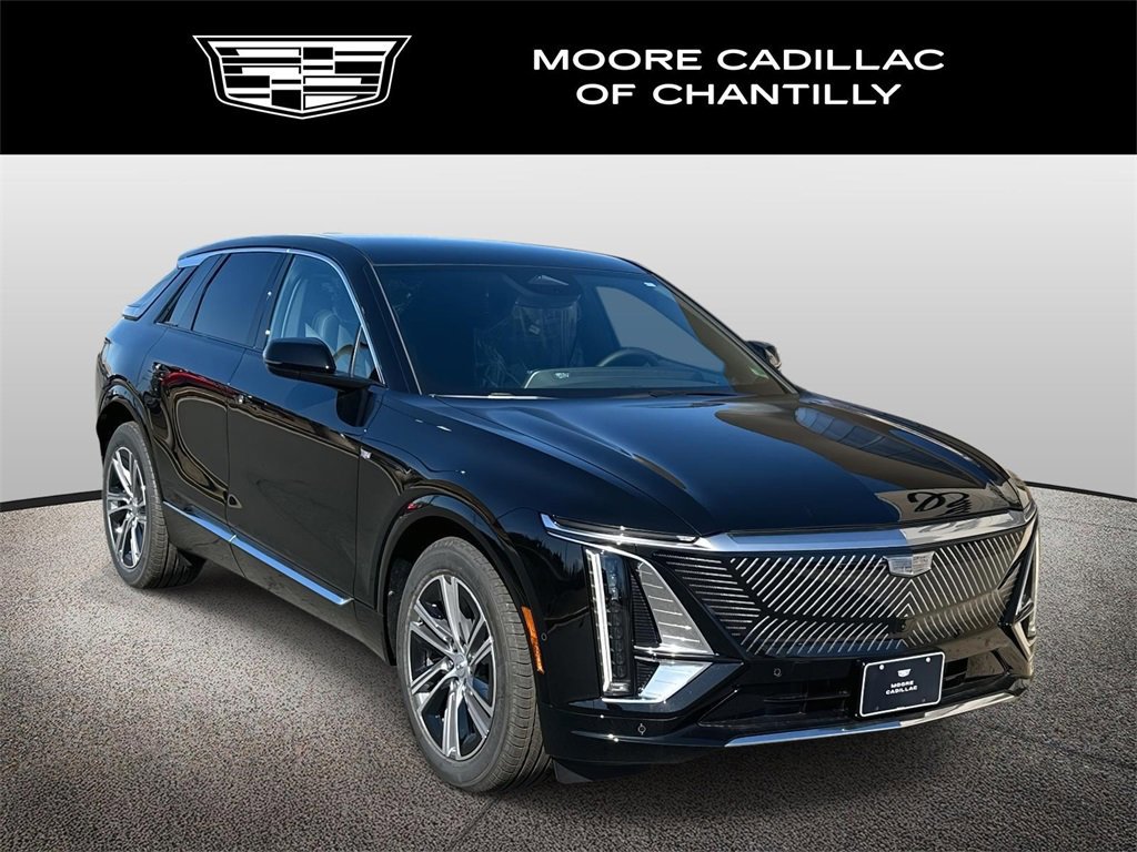 New 2025 Cadillac Lyriq Luxury image 1