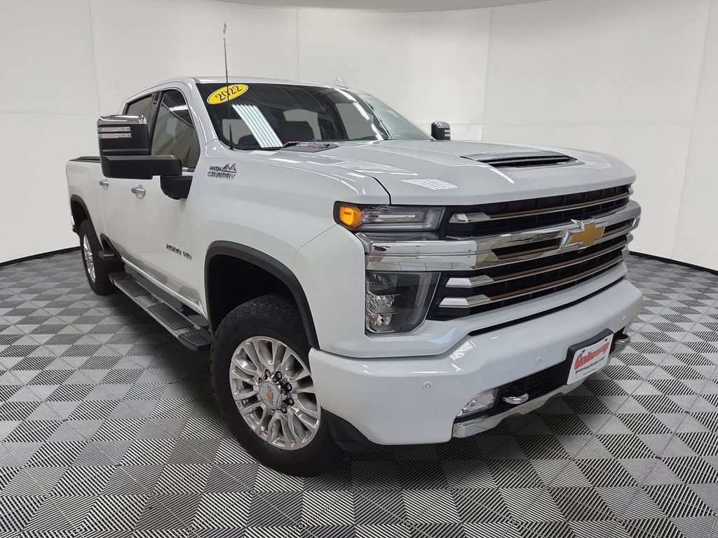 Used 2022 Chevrolet Silverado 2500 High Country AWD/4WD image 3