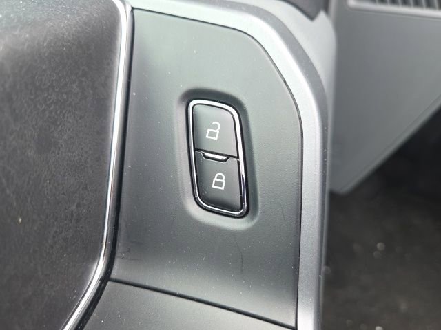 Used 2025 Ford F150 XLT w/ Equipment Group 301A Standard image 21