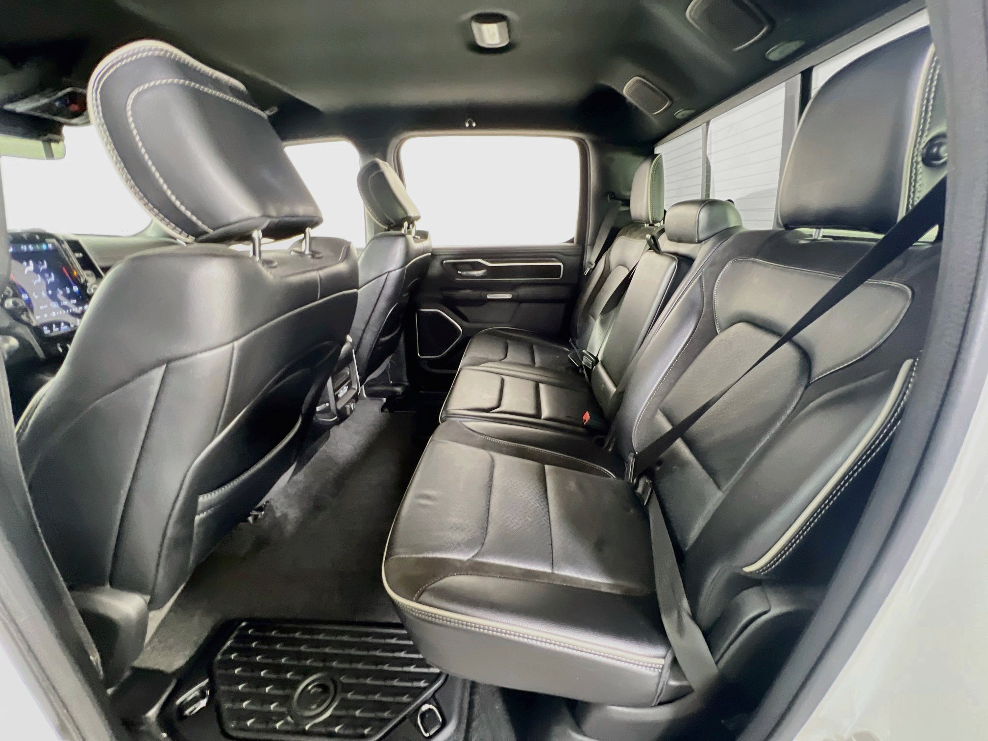 Used 2023 RAM 1500 Laramie AWD/4WD image 24
