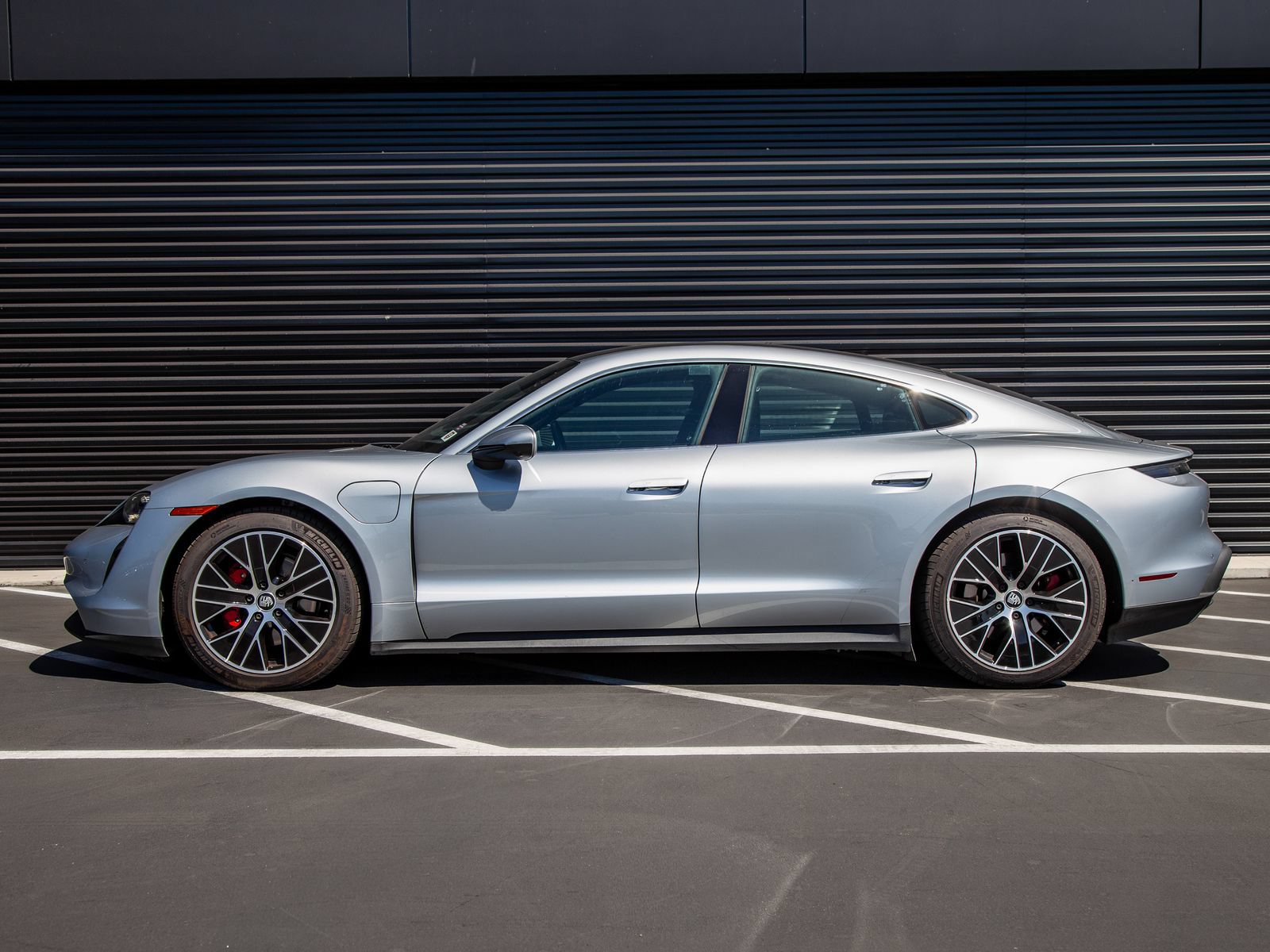 Certified 2021 Porsche Taycan 4S AWD/4WD image 2