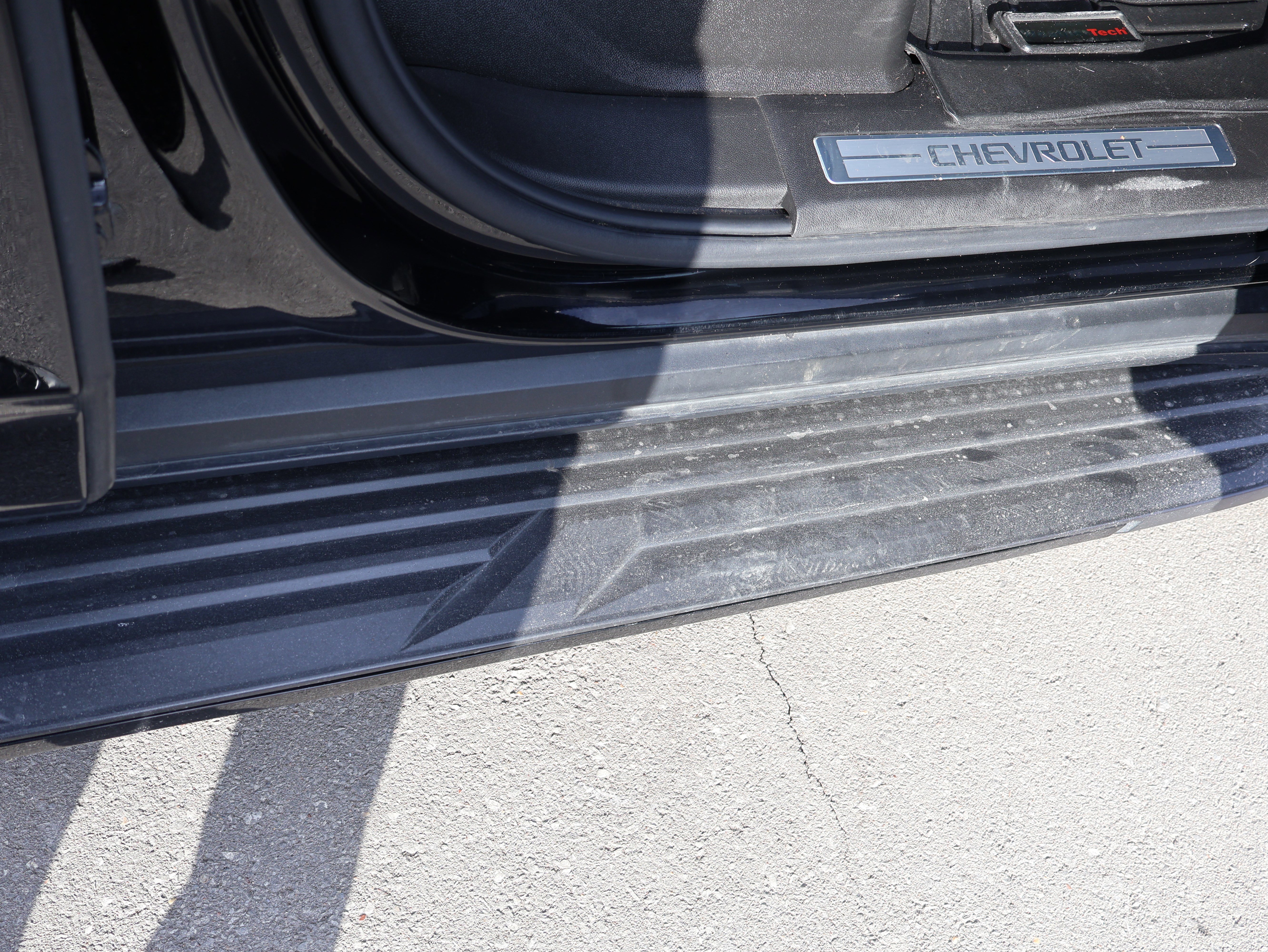 Used 2022 Chevrolet Suburban RST w/ Sport Performance Package AWD/4WD image 10